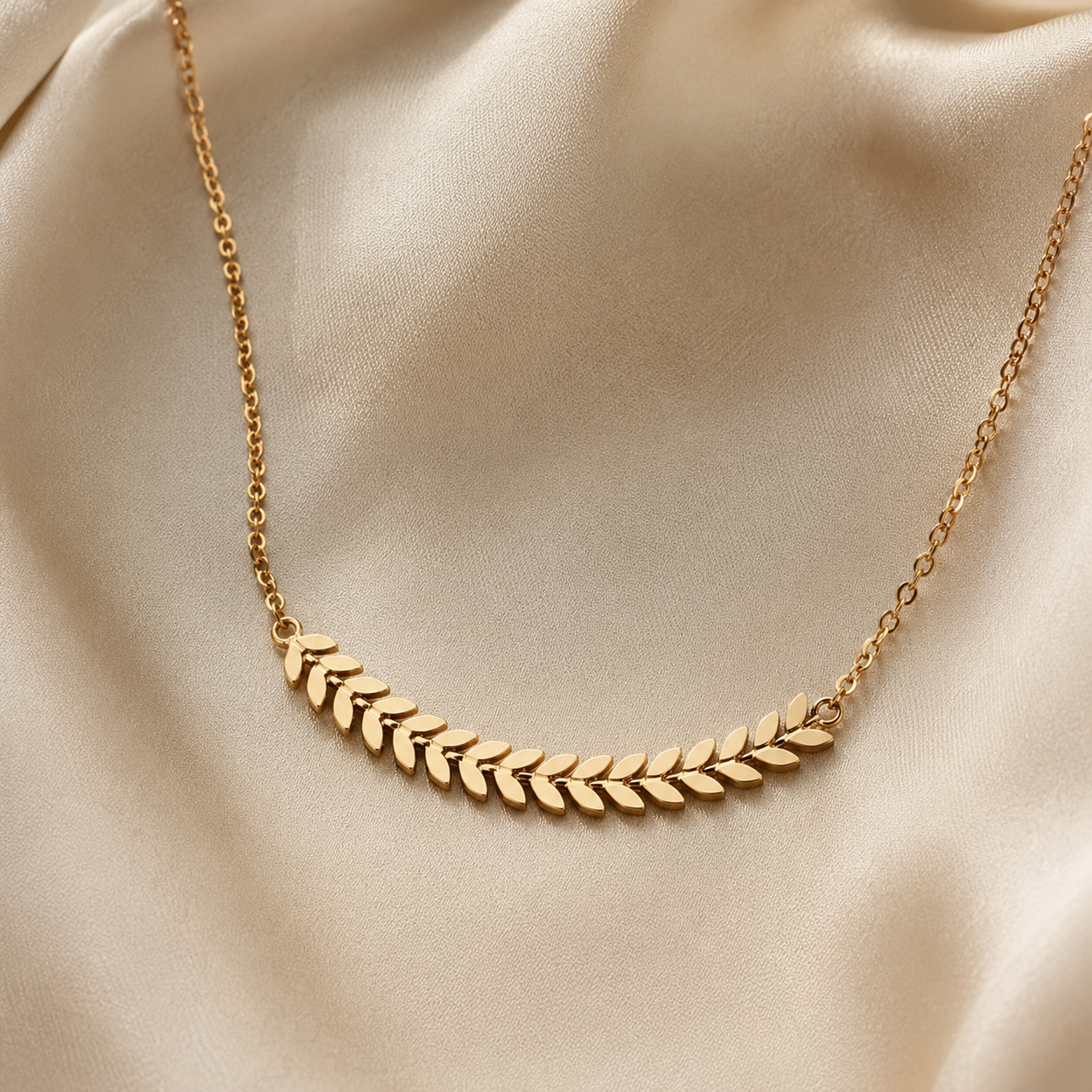 Velmora Aurelia Necklace